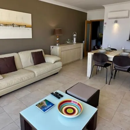 Tom's House - T2 Sea View Apartamento Quarteira
