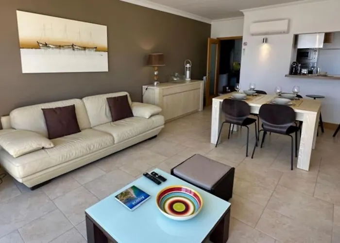 Tom's House - T2 Sea View Apartamento Quarteira